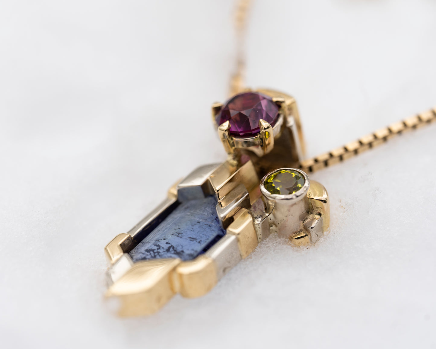 Gold & Tanzanite Pendant