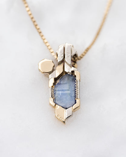 Gold & Tanzanite Pendant